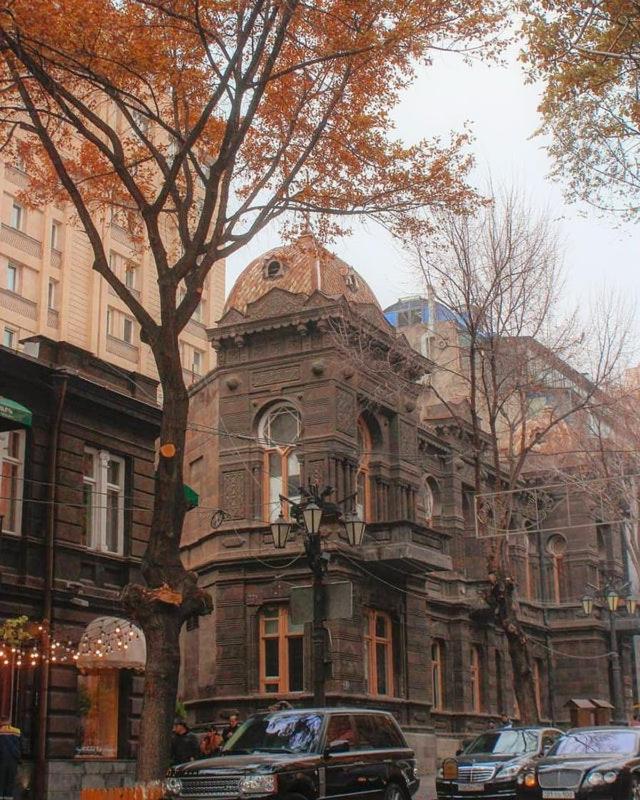 Downtown Inn יירבאן מראה חיצוני תמונה